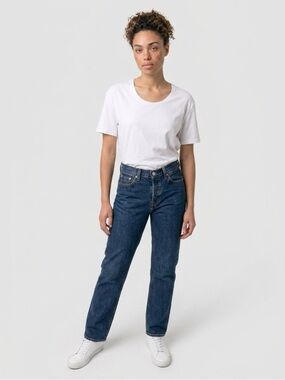 Levi's Classic Straight Leg Jeans in Deep Blue Denim
